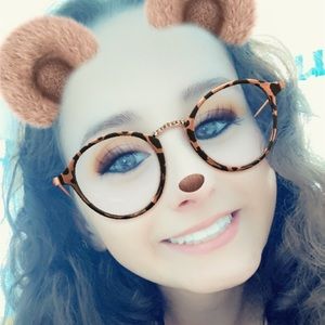 Meet your Posher, Kristen